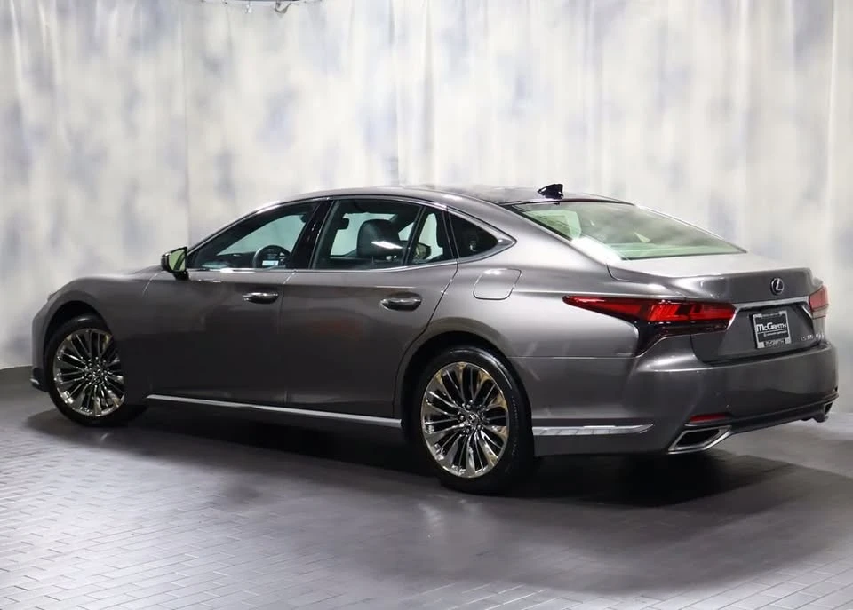 2021 Lexus LS 5th Gen - Image 13 of 20