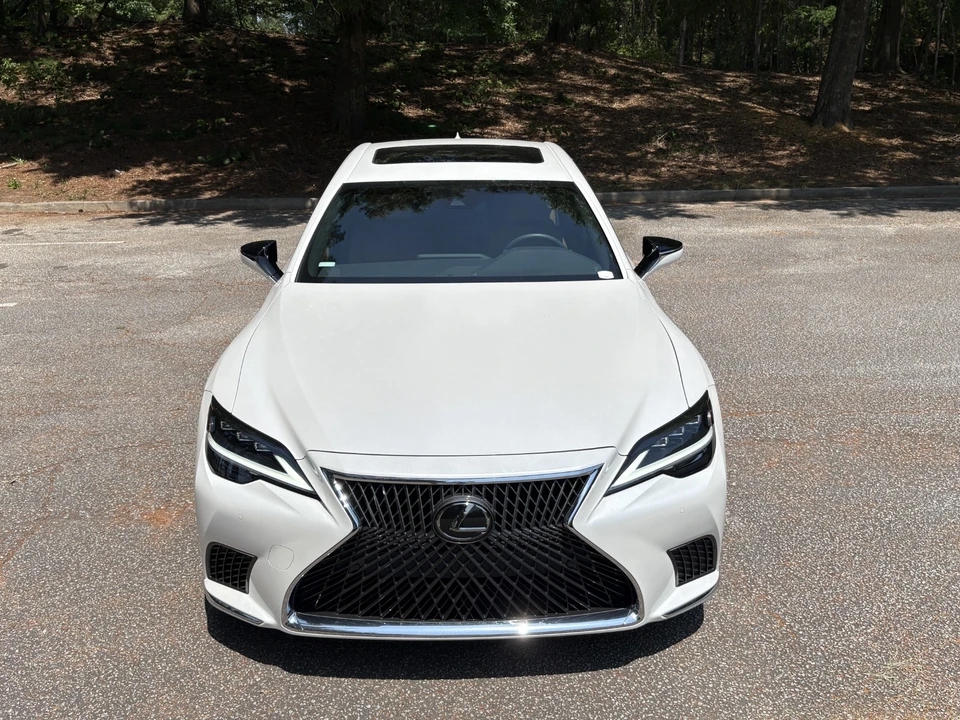 2021 Lexus LS 5th Gen - Image 9 of 28