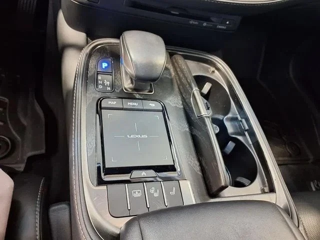 2021 Lexus LS 5th Gen - Image 14 of 20