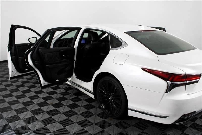 2021 Lexus LS 5th Gen - Image 13 of 20