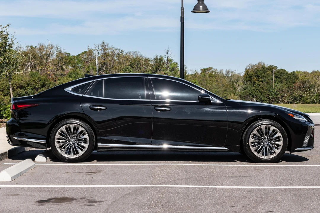 2021 Lexus LS 5th Gen - Image 3 of 31