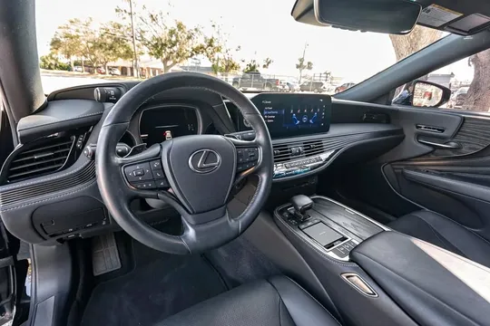 2021 Lexus LS 500