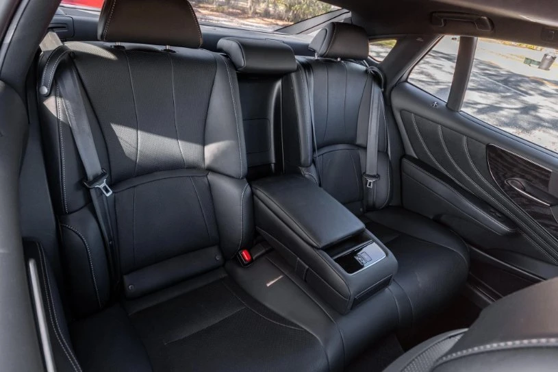 2021 Lexus LS 5th Gen - Image 7 of 8