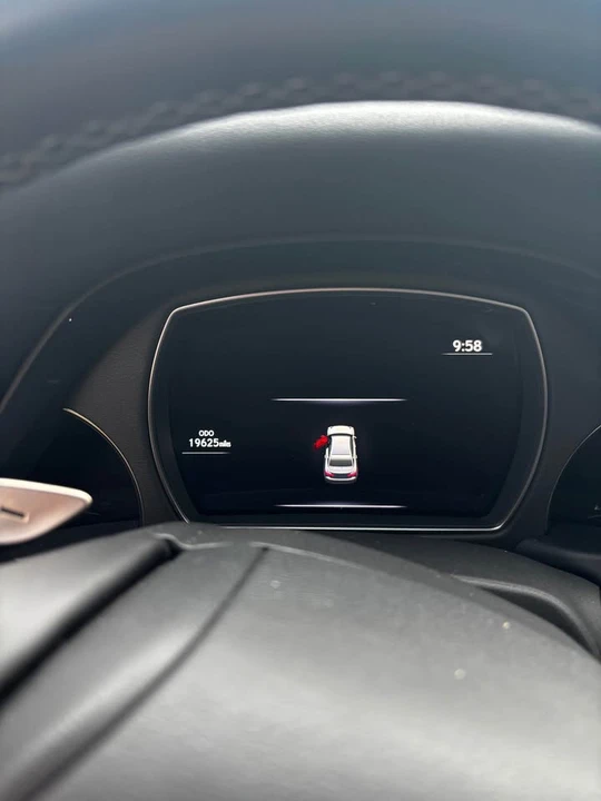 2021 Lexus LS 5th Gen - Image 4 of 8