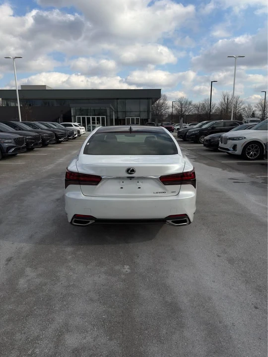 2021 Lexus LS 5th Gen - Image 14 of 15