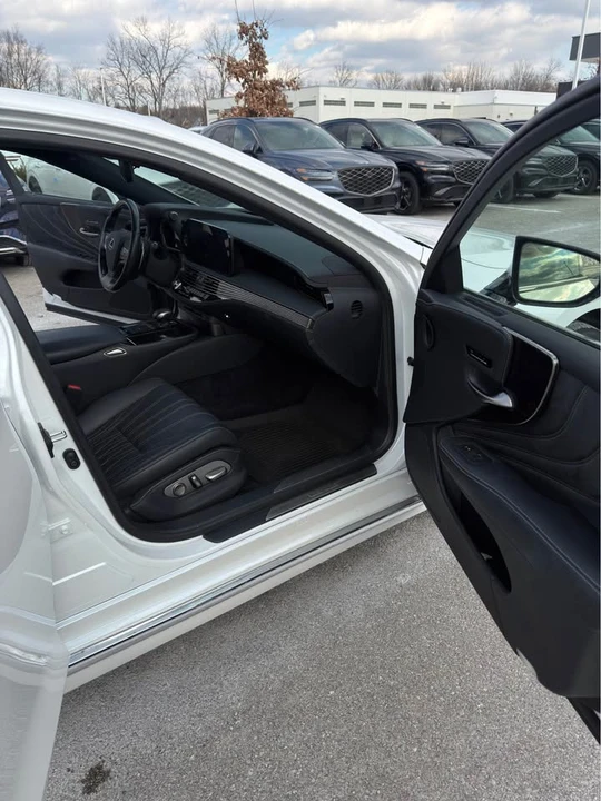 2021 Lexus LS 5th Gen - Image 2 of 15