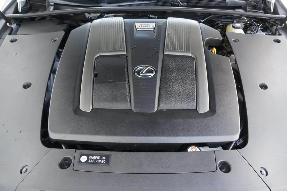 2021 Lexus LS 5th Gen - Image 12 of 21