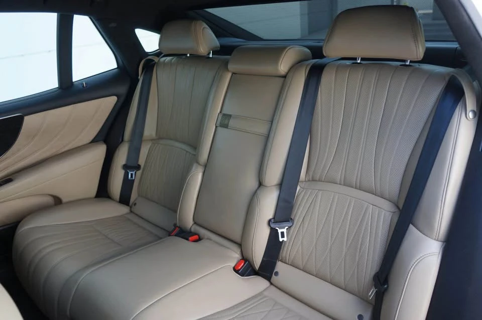 2021 Lexus LS 5th Gen - Image 17 of 21
