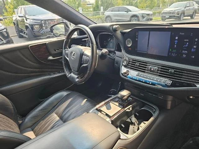 2021 Lexus LS 5th Gen - Image 9 of 17