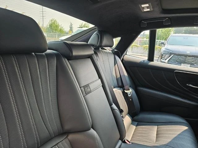 2021 Lexus LS 5th Gen - Image 12 of 17