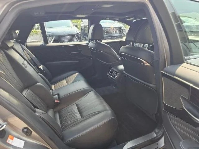 2021 Lexus LS 5th Gen - Image 13 of 17