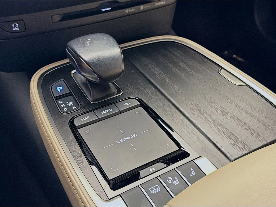 2021 Lexus LS 5th Gen - Image 20 of 31