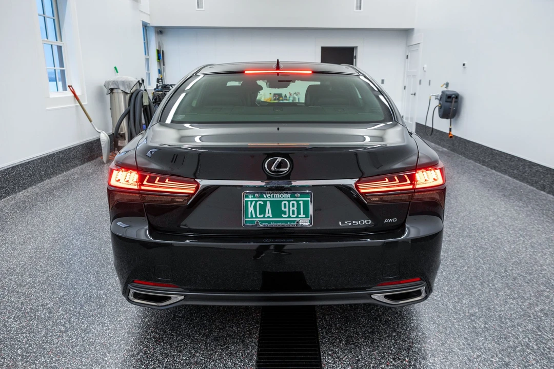 2021 Lexus LS 5th Gen - Image 9 of 31