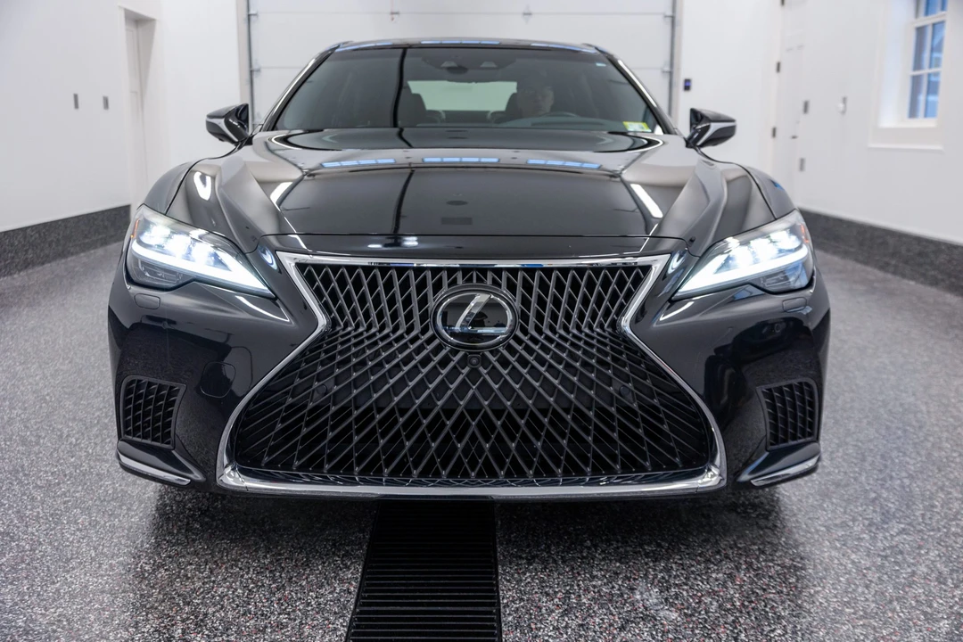 2021 Lexus LS 5th Gen - Image 4 of 31