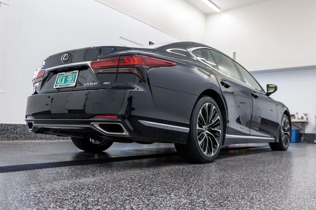 2021 Lexus LS 5th Gen - Image 14 of 31