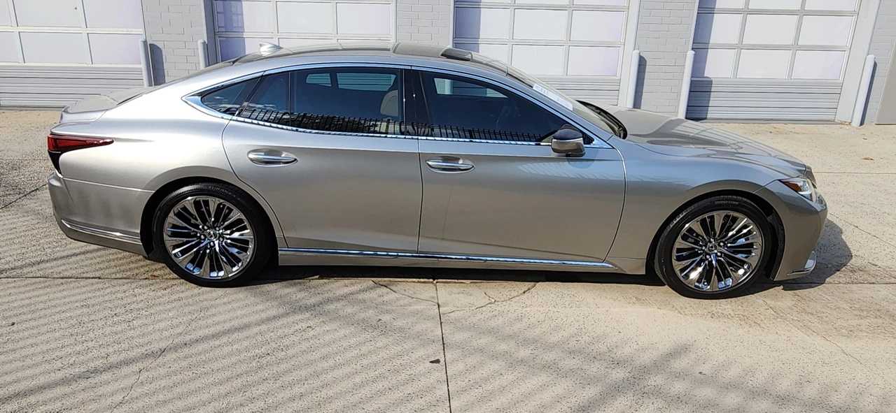 2021 Lexus LS 5th Gen - Image 5 of 21