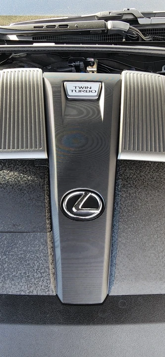 2021 Lexus LS 5th Gen - Image 9 of 21
