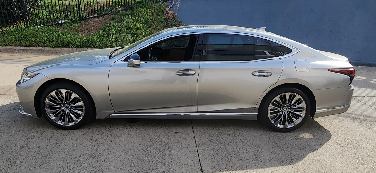 2021 Lexus LS 5th Gen - Image 6 of 21