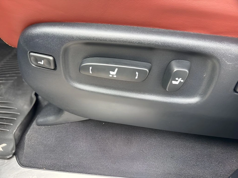 2021 Lexus LX 3rd Gen - Image 10 of 12