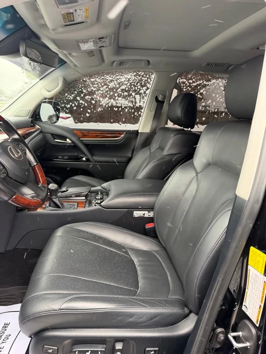 2021 Lexus LX 3rd Gen - Image 11 of 16