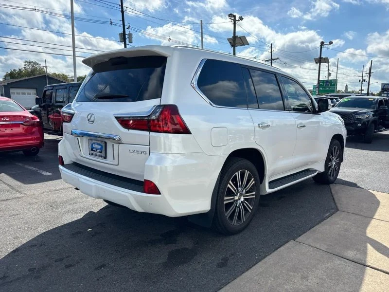 2021 Lexus LX 3rd Gen - Image 5 of 12