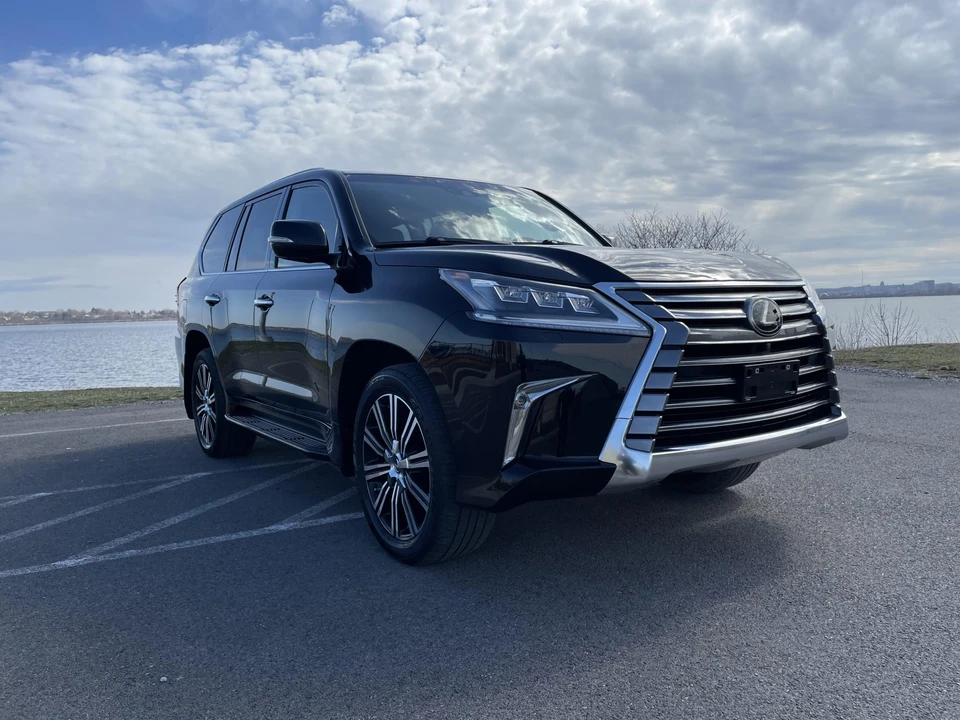 2021 Lexus LX 3rd Gen - Image 22 of 31