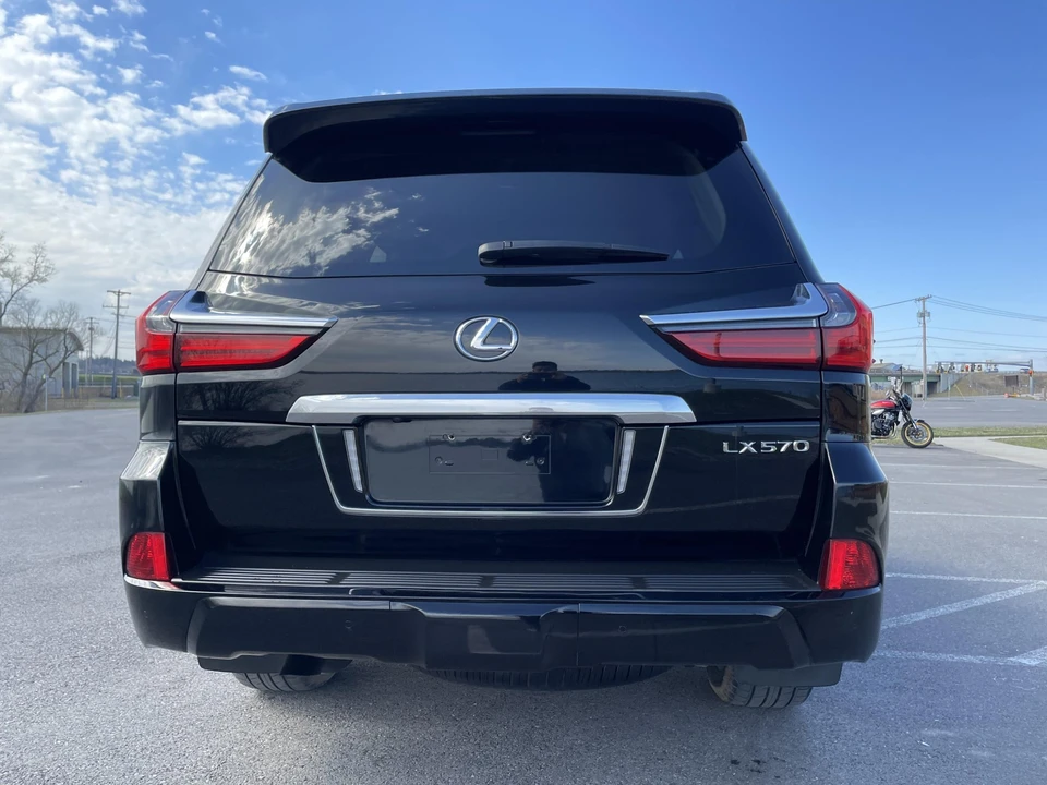 2021 Lexus LX 3rd Gen - Image 18 of 31