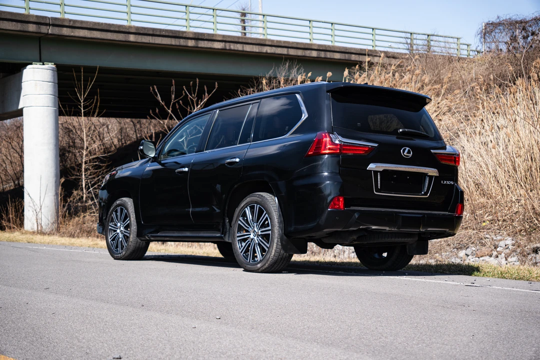 2021 Lexus LX 3rd Gen - Image 6 of 31
