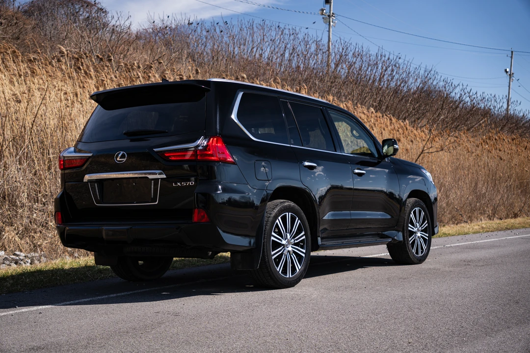 2021 Lexus LX 3rd Gen - Image 8 of 31
