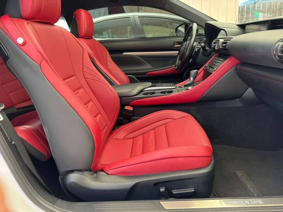 2021 Lexus RC F - Image 9 of 21