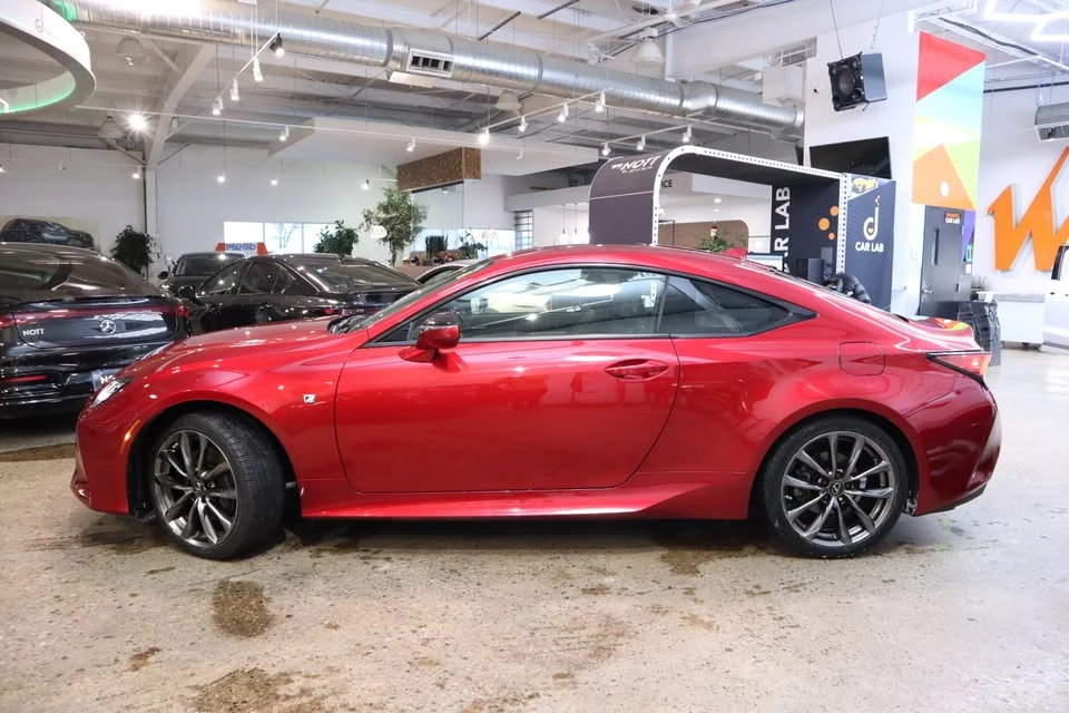 2021 Lexus RC - Image 5 of 20
