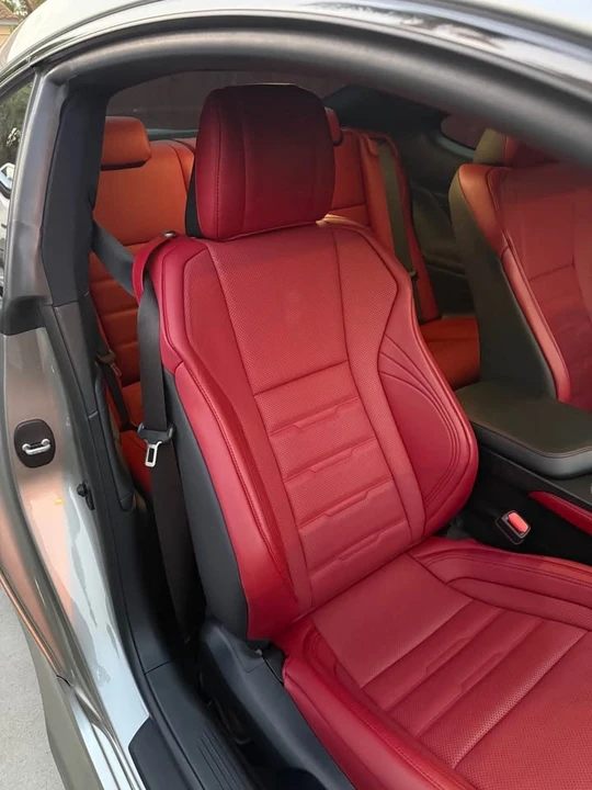2021 Lexus RC - Image 6 of 8