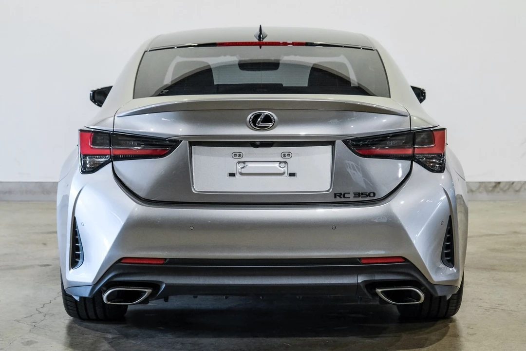 2021 Lexus RC - Image 6 of 12