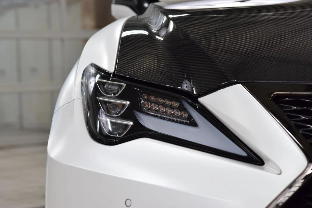 2021 Lexus RC F - Image 12 of 21
