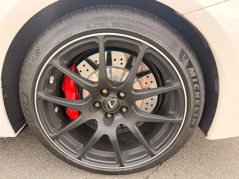 2021 Lexus RC F - Image 9 of 11