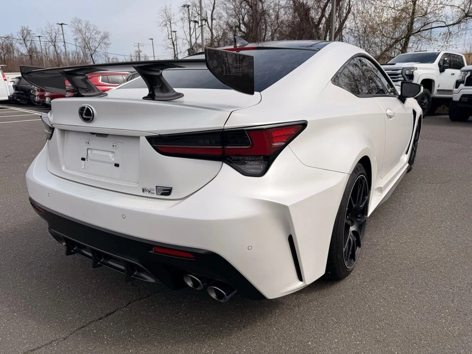 2021 Lexus RC F - Image 7 of 11