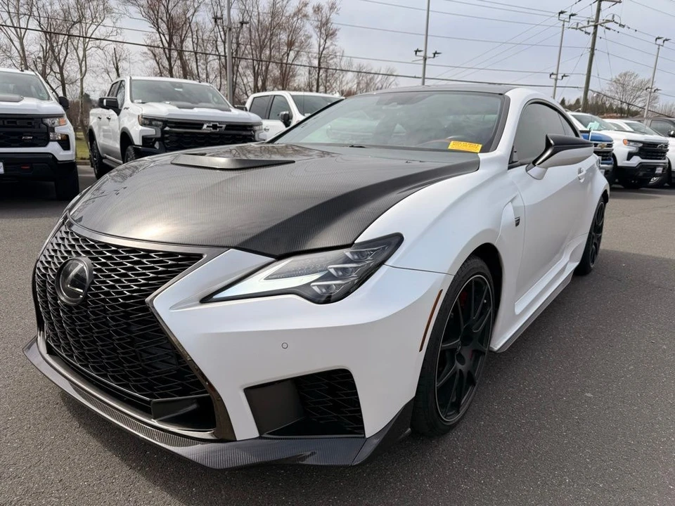2021 Lexus RC F - Image 3 of 11