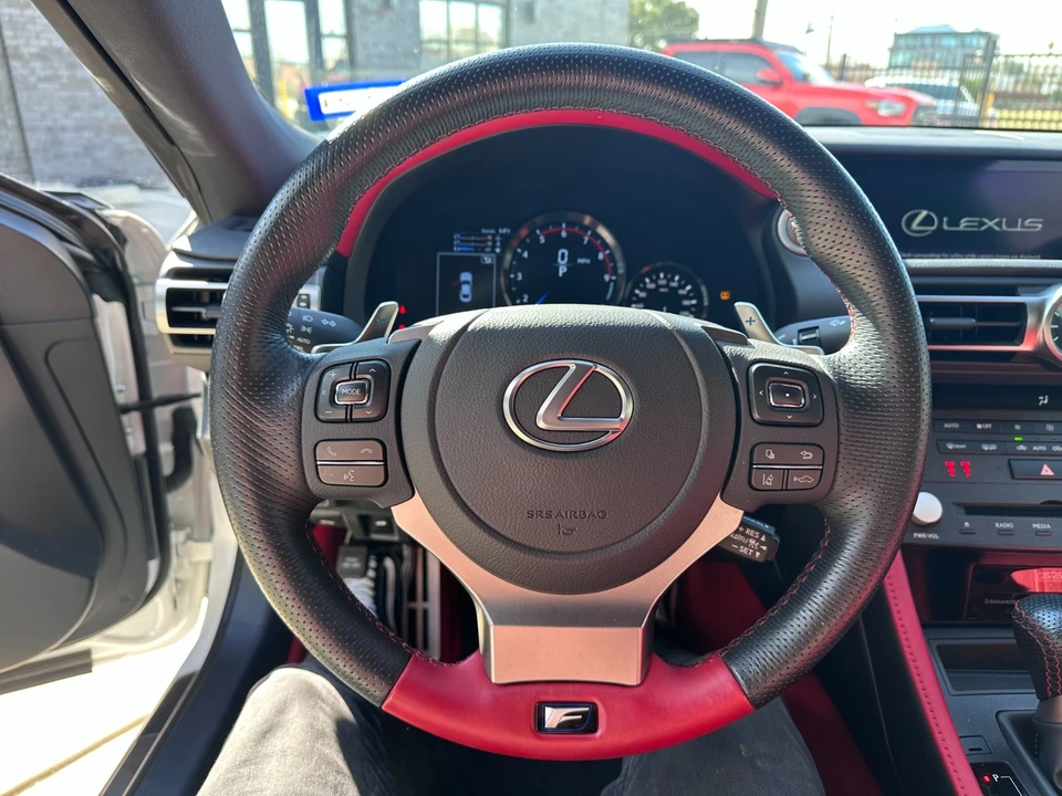 2021 Lexus RC F - Image 20 of 21