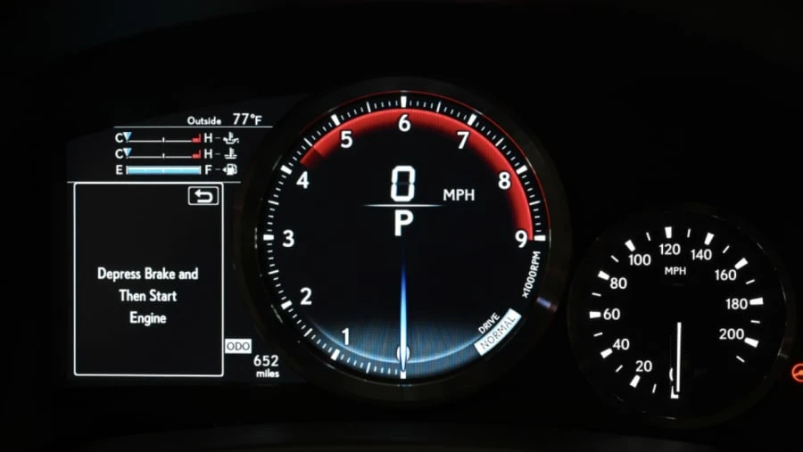 2021 Lexus RC F - Image 13 of 30
