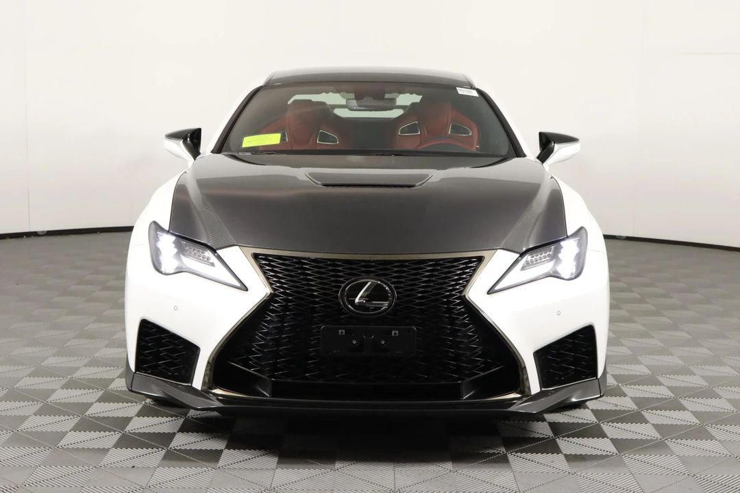 2021 Lexus RC F - Image 2 of 31