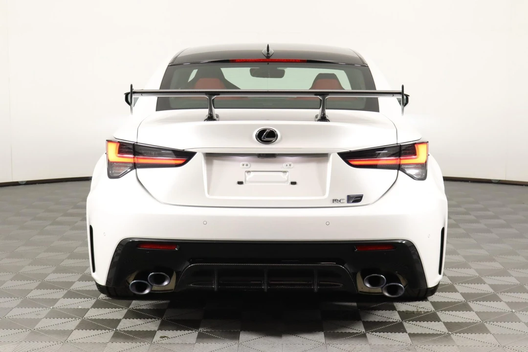 2021 Lexus RC F - Image 5 of 31