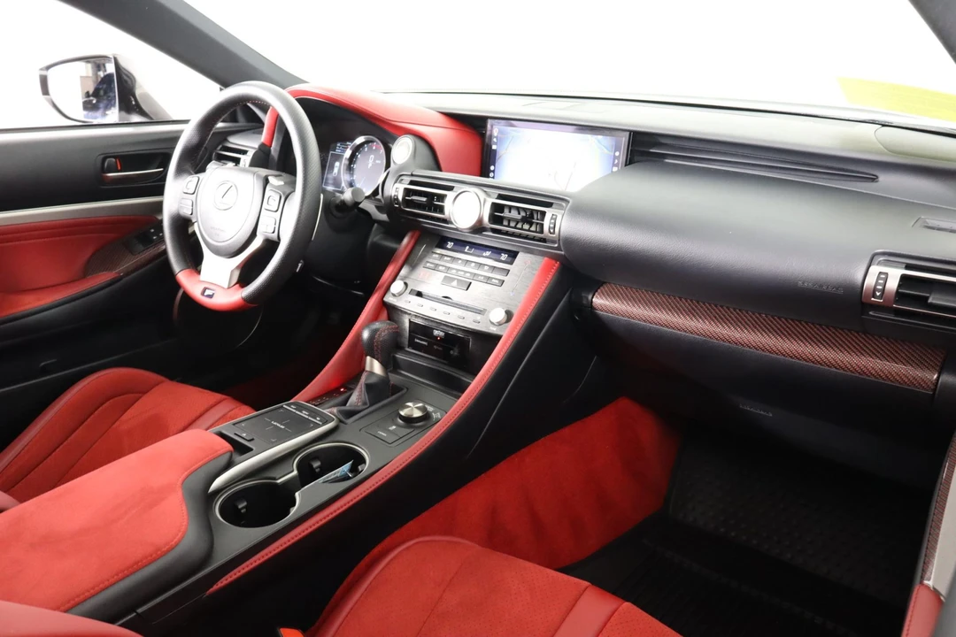 2021 Lexus RC F - Image 11 of 31