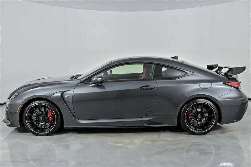 2021 Lexus RC F - Image 9 of 21