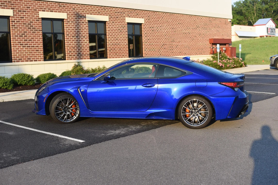 2021 Lexus RC F - Image 7 of 31