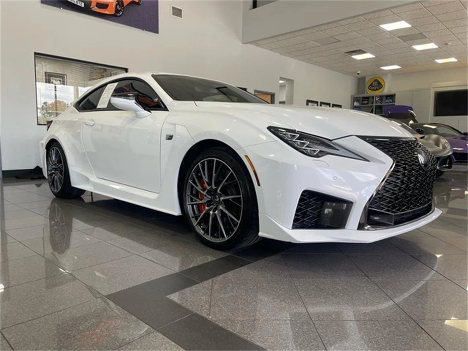 2021 Lexus RC F - Image 7 of 31