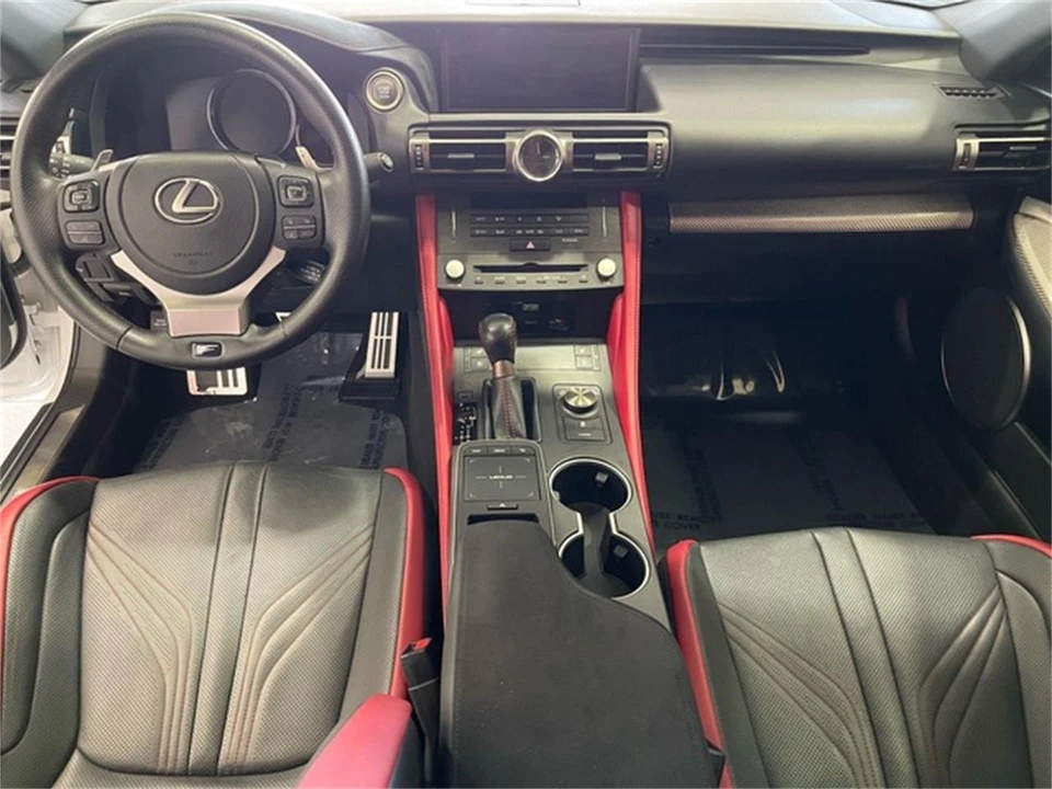 2021 Lexus RC F - Image 29 of 31