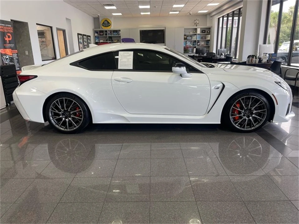 2021 Lexus RC F - Image 6 of 31