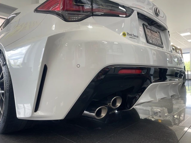2021 Lexus RC F - Image 15 of 31