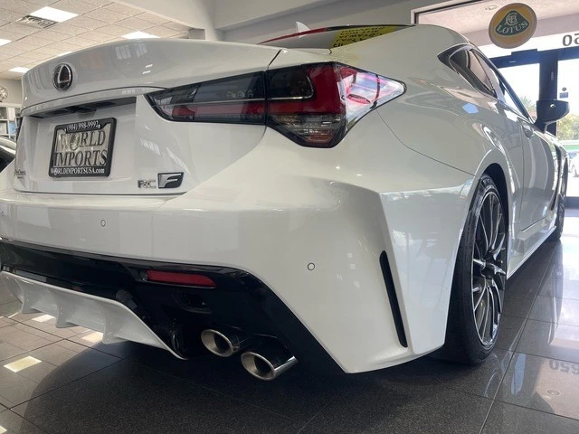 2021 Lexus RC F - Image 16 of 31