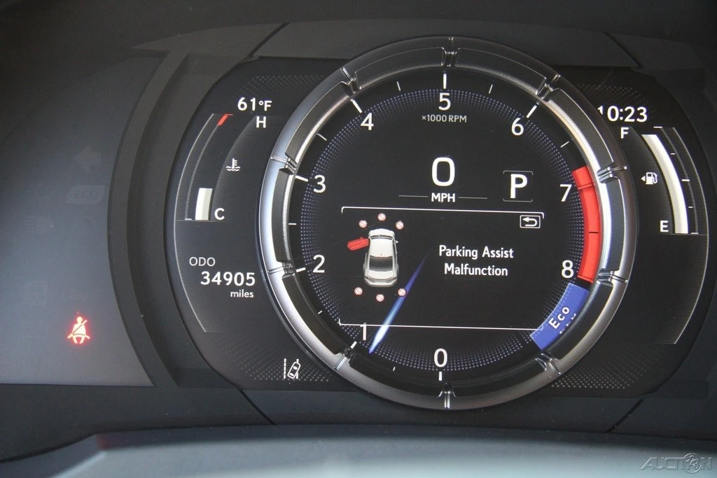 2021 Lexus RC F - Image 21 of 21